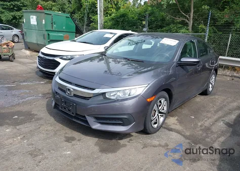 2017 Honda Civic Lx z USA, uszkodzony, nr VIN 2HGFC2F54HH568860